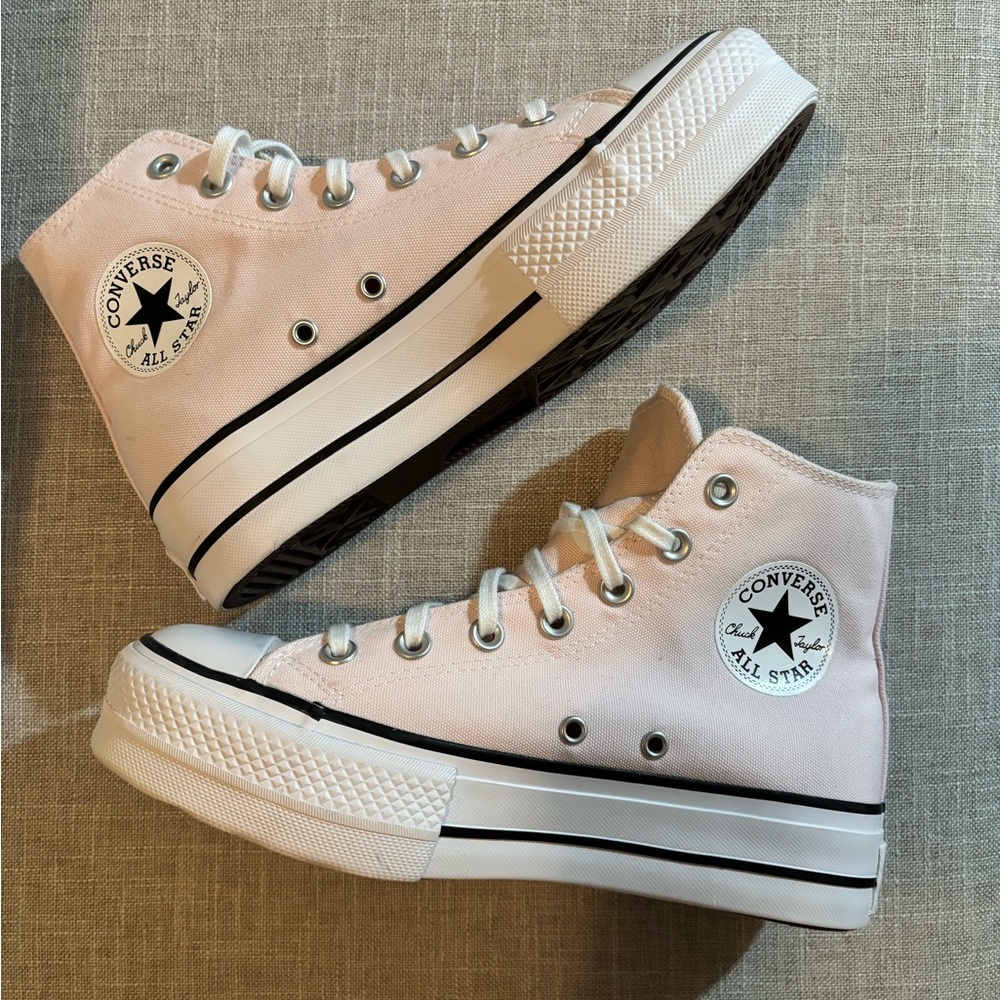 Brand New Pink Hightop Converse